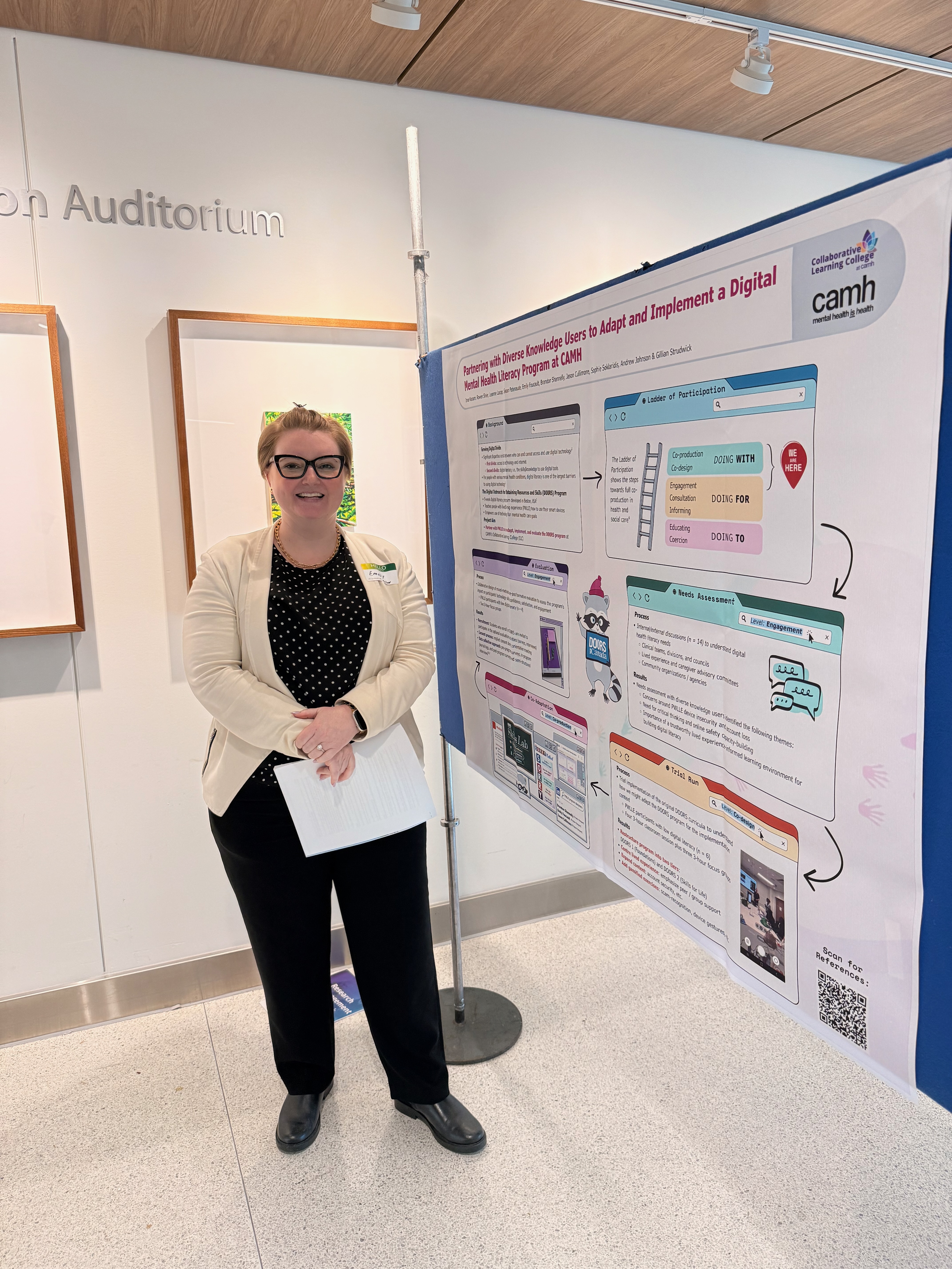 Emily Foucault presenting a DOORS Canada project poster